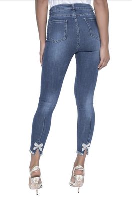 Frank Lyman Bow Detail Jeans 190117U