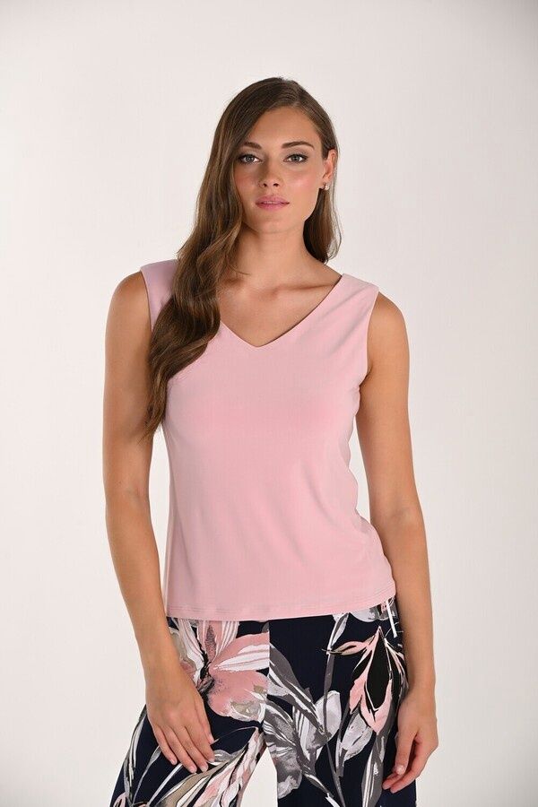 Frank Lyman Rosebud Knit Top