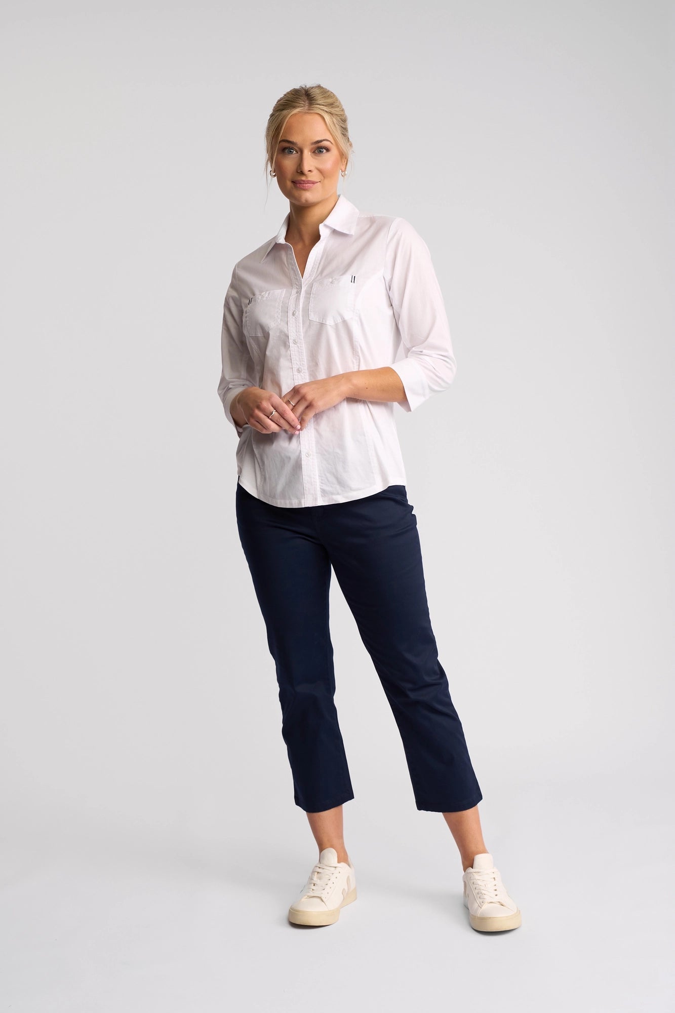 Vassalli Isla Shirt